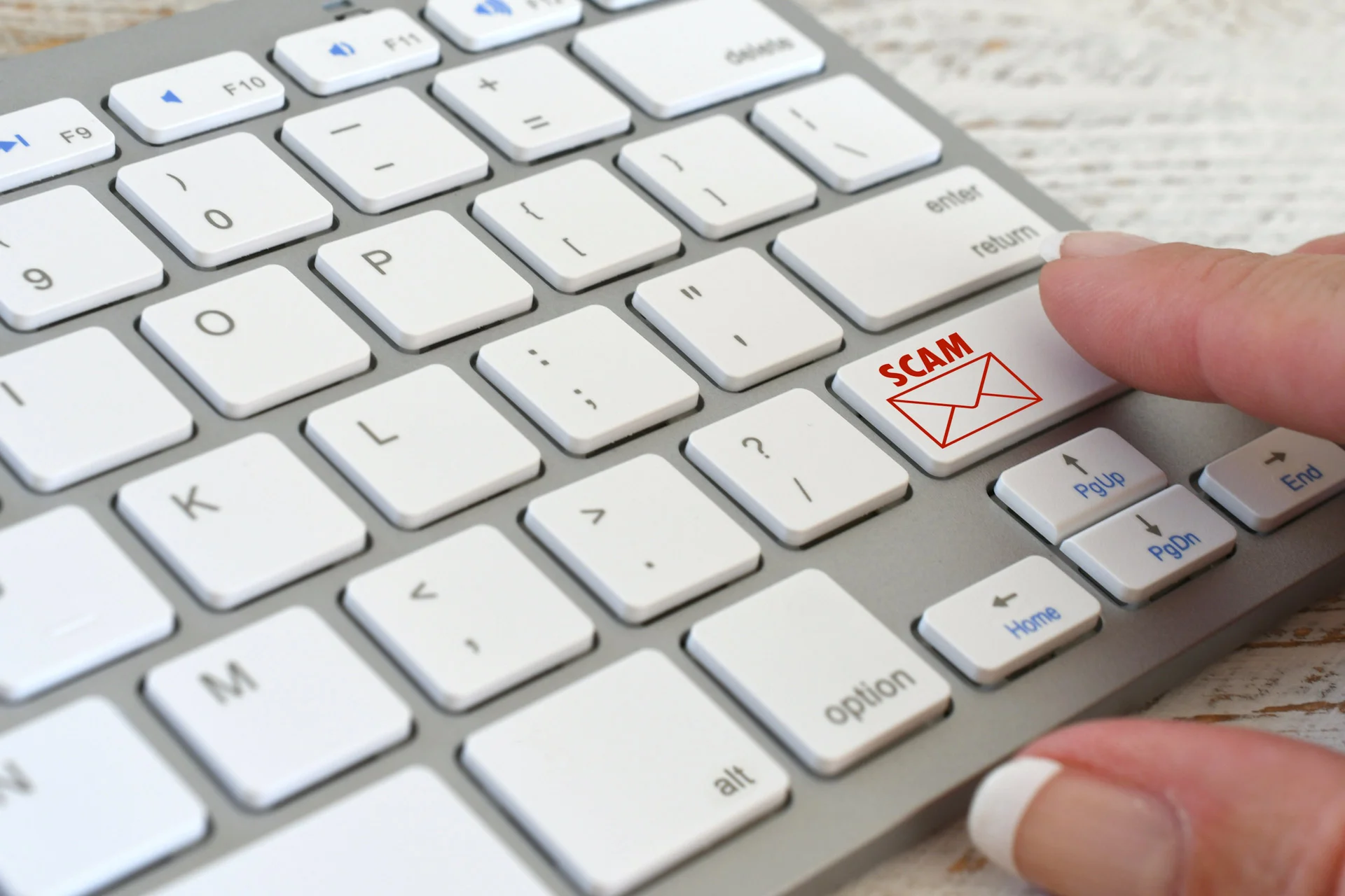 phone call and computer fraud with obvious signs of scams