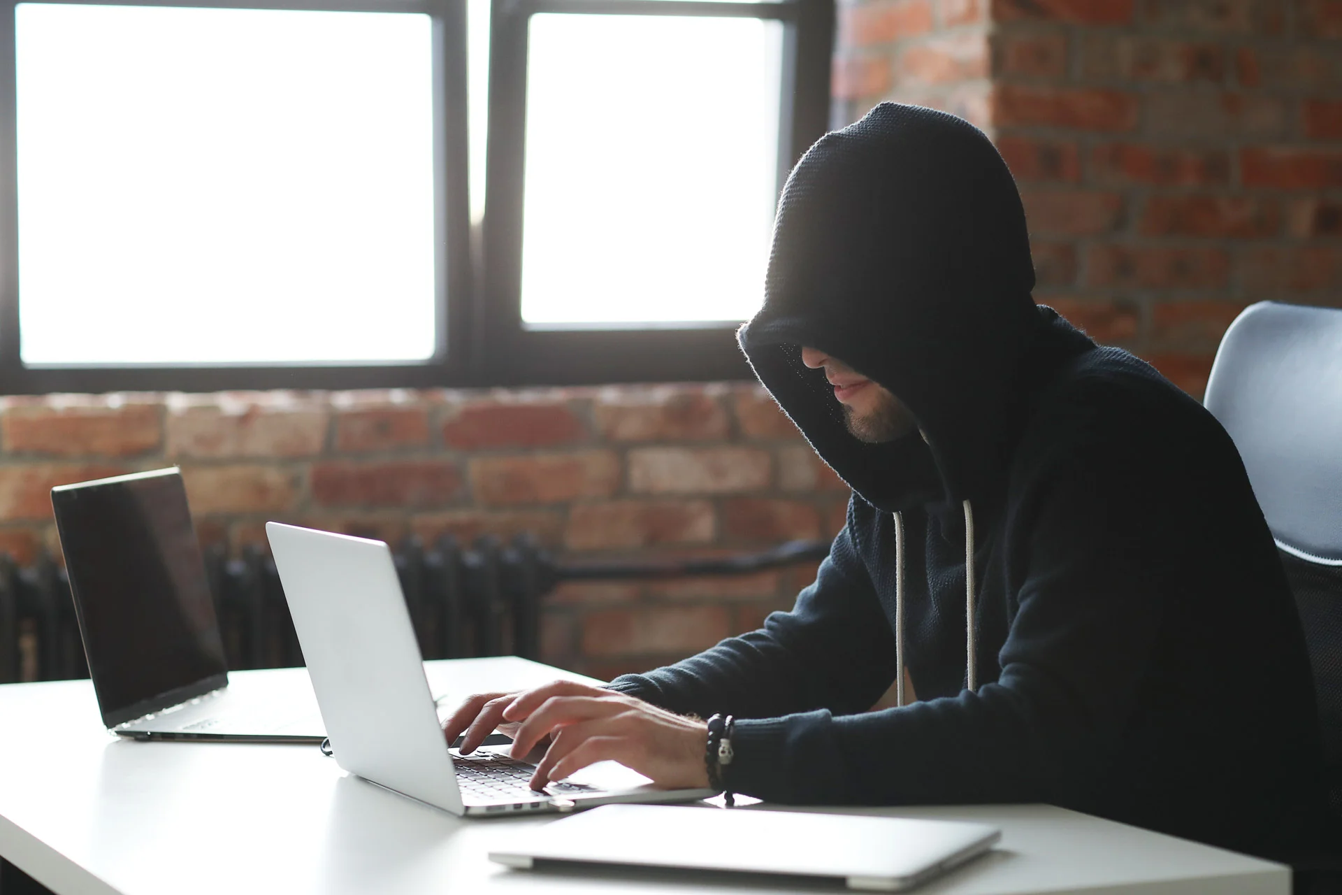 scammer revenge videos latest date in 2022 , encourage protection of woman and guy to talk and get scammer team caught