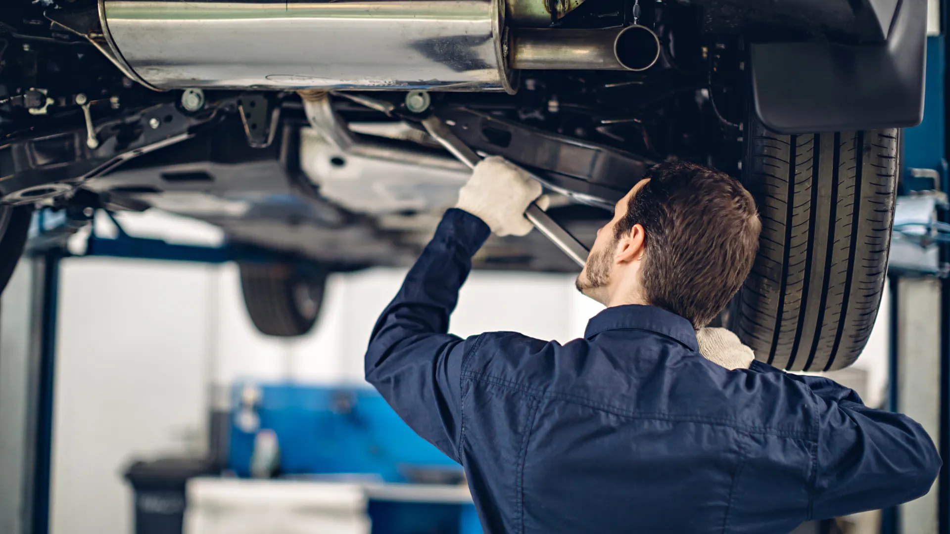 car fixed using common car repair scams. Common scams can affect repairing engine for most people, but actually used parts for business paying advantage to sell a reliable location